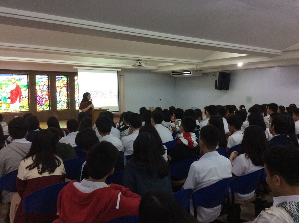 Junior High School Kicks Off 002