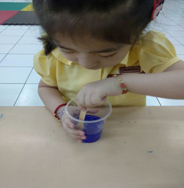 Rainbow Of Fun In Toddler 003